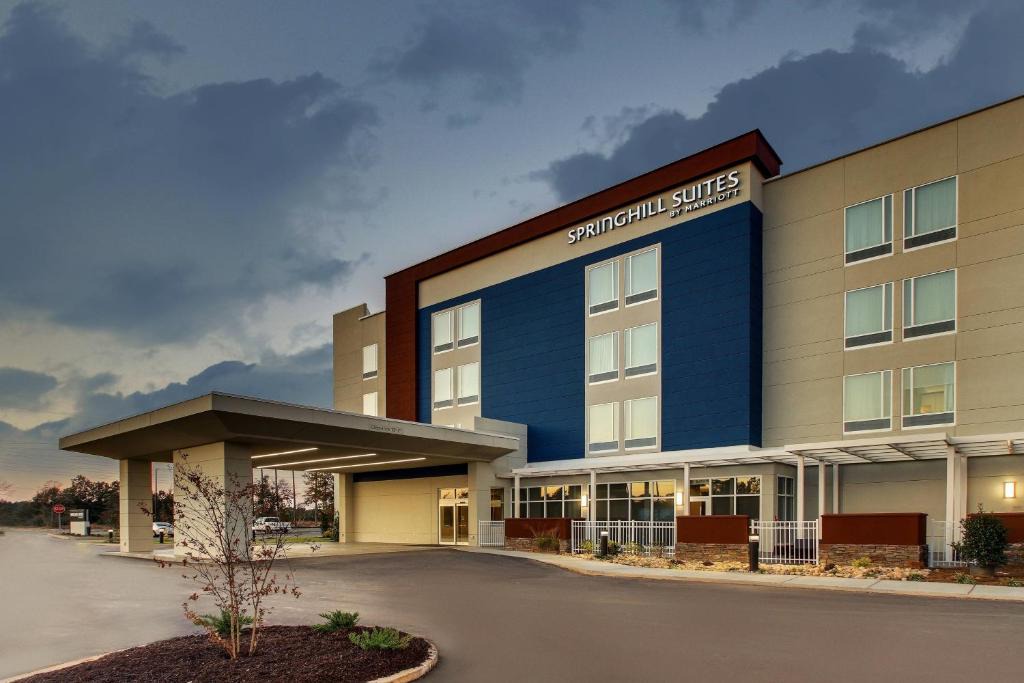 Gulfport Hotel | SpringHill Suites by Marriott Gulfport I-10