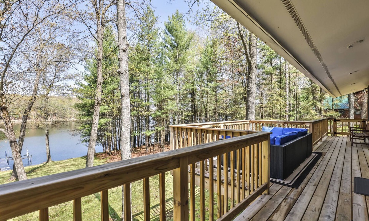 Arbor Vitae House | Stepaway Vacation Rentals- Skipping Stone