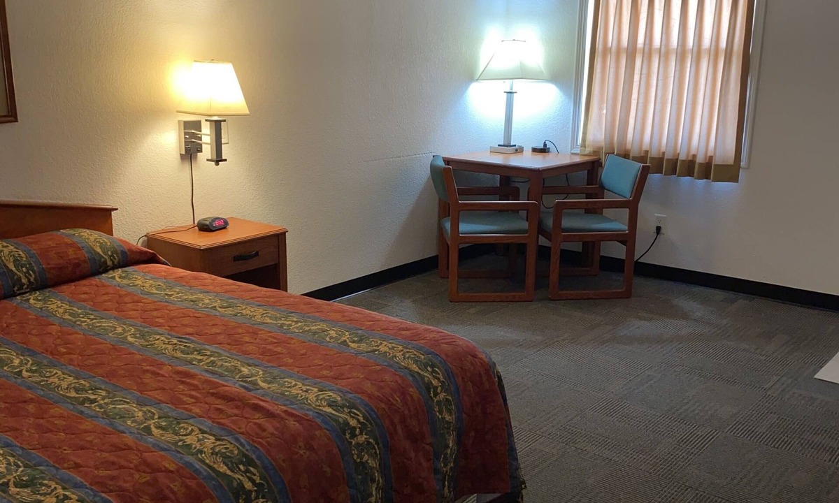 Stuart Hotel | Stuart Motor Lodge