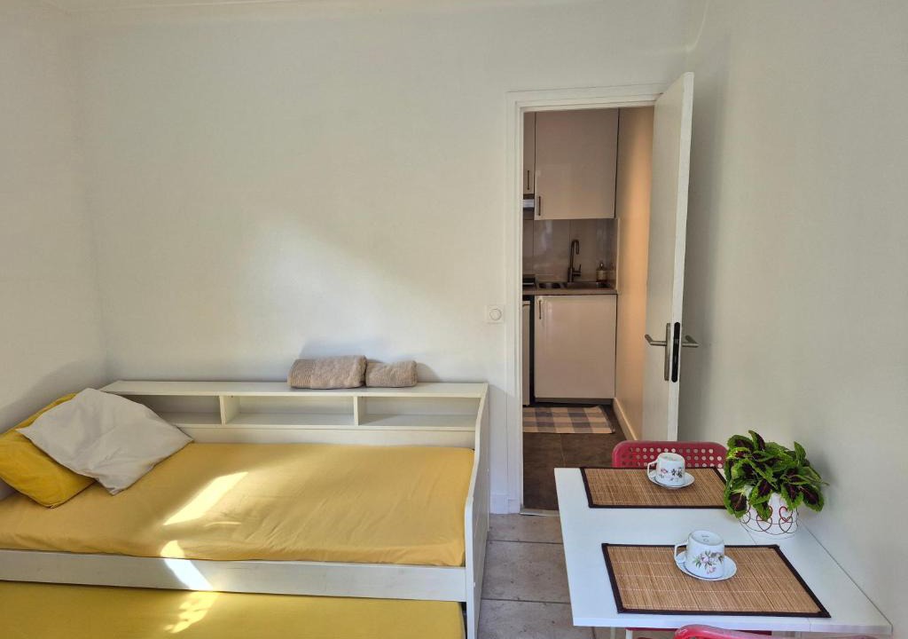 L'Etang-la-Ville Apartment | Studio Neuf et indépendant
