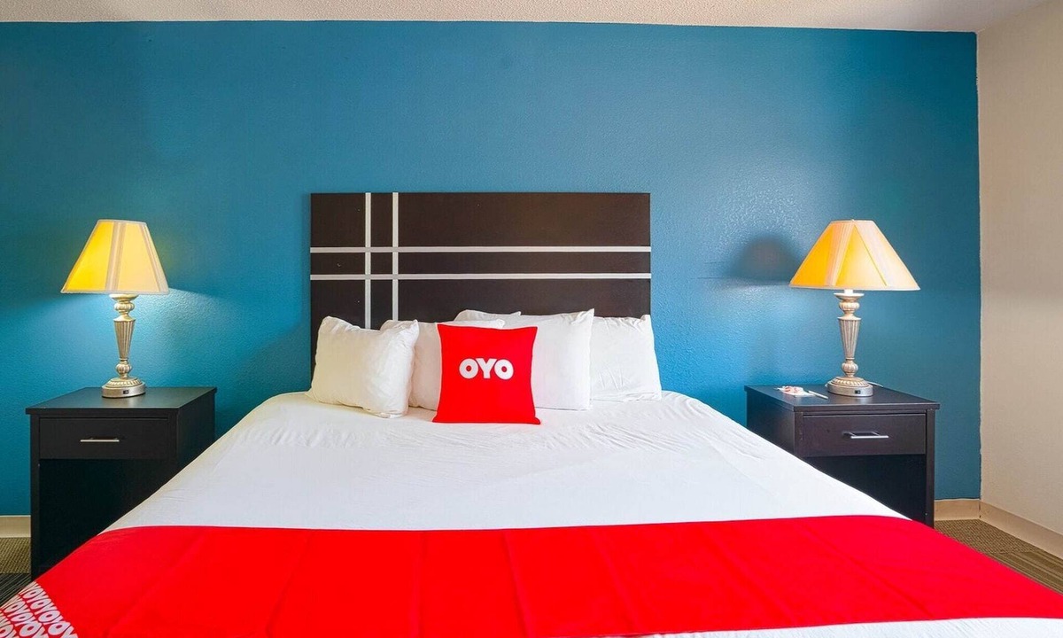Redwood Falls Apartment | Studio | Non-Smoking |Redwood Falls