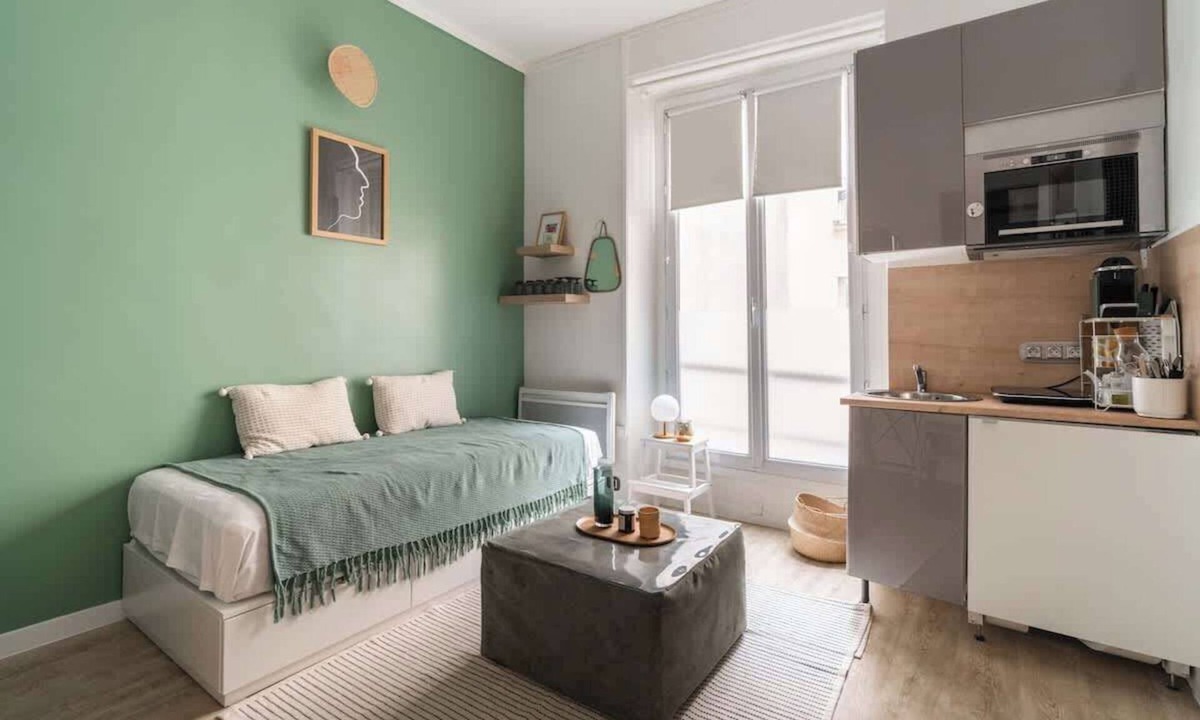 Chaussee-d'Antin Apartment | Studio Solo - Opera Galeries Fayette - 1 Pax