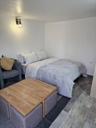 Aulnay-sous-Bois Apartment | StudioNeuf équipé CDG/Parc Expo/Paris