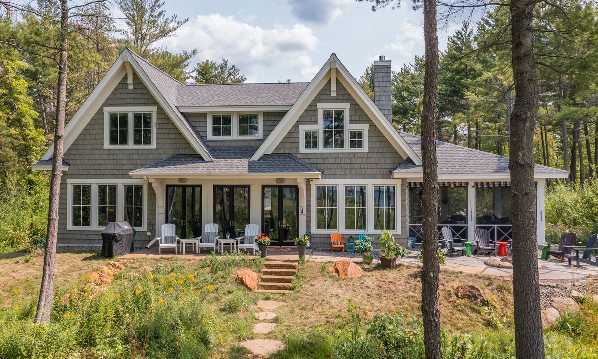 Nisswa House | Summer 2026 Fully booked-Now Booking 2027, a few fall weekends remaining!