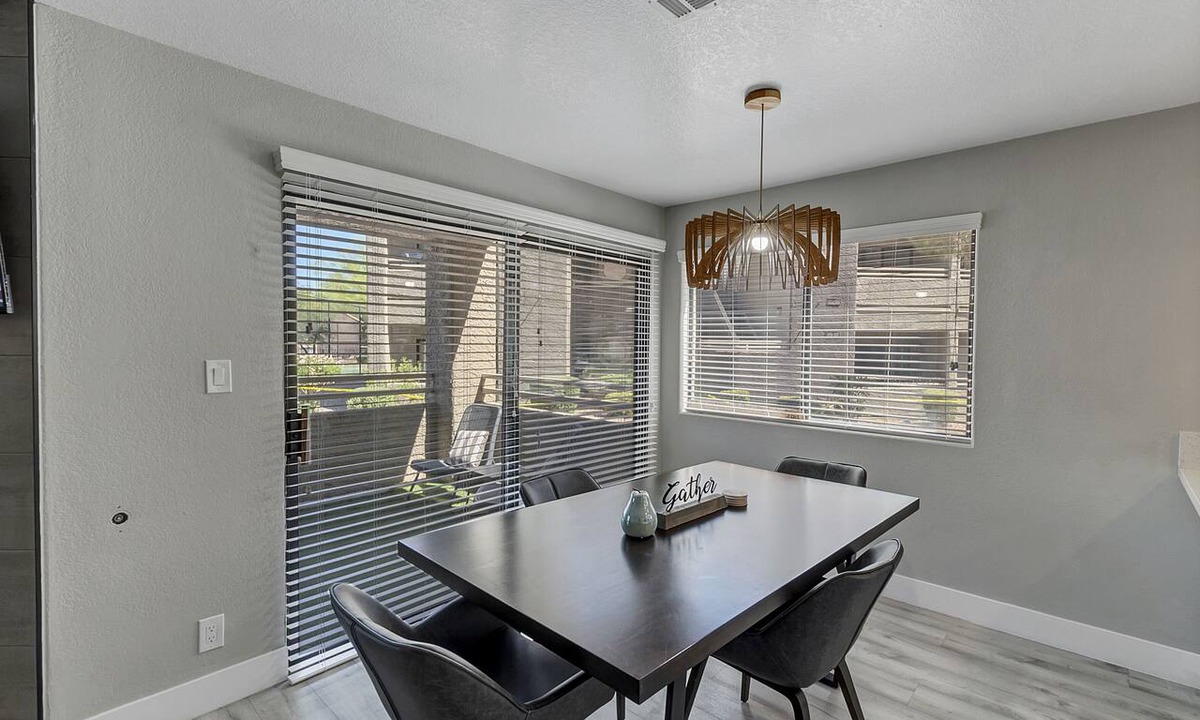 Spring Valley Apartment | Superhost 5 Star Service with 2 Bedrooms