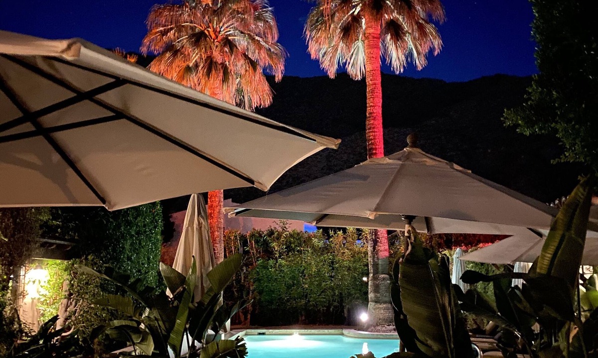 Historic Tennis Club Hotel | Talavera Palm Springs Hotel - 21 and Over
