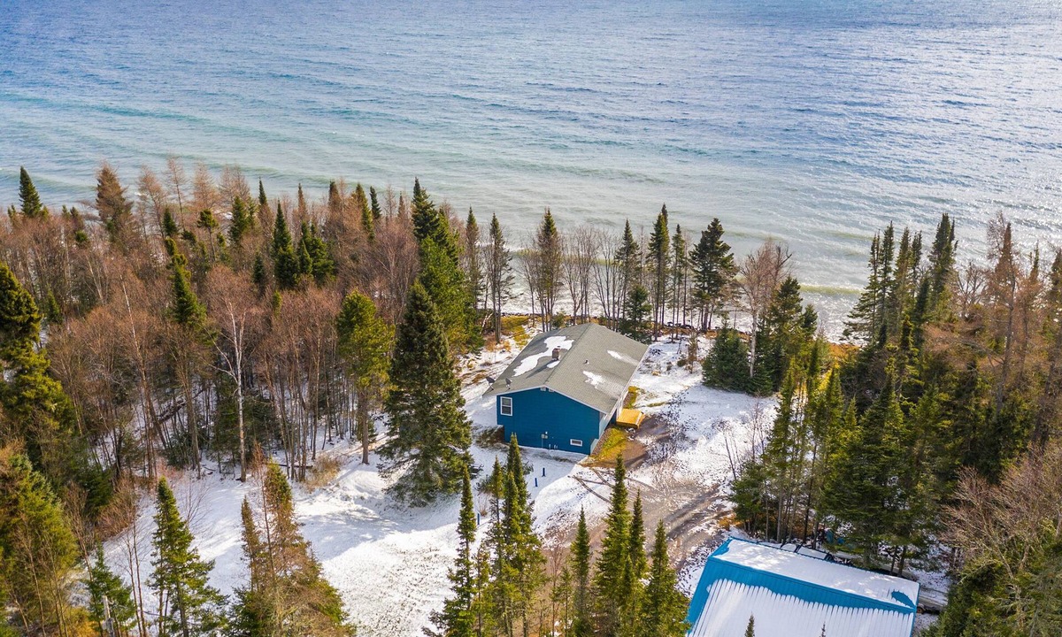 Hovland House | Tamarack House & Sauna, 40 min from Lutsen Ski Resort