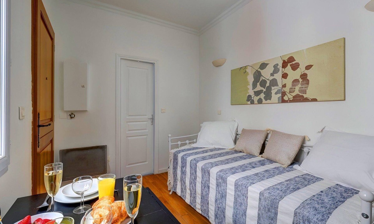 Batignolles Apartment | TBS 205 - Charming apartment in Paris