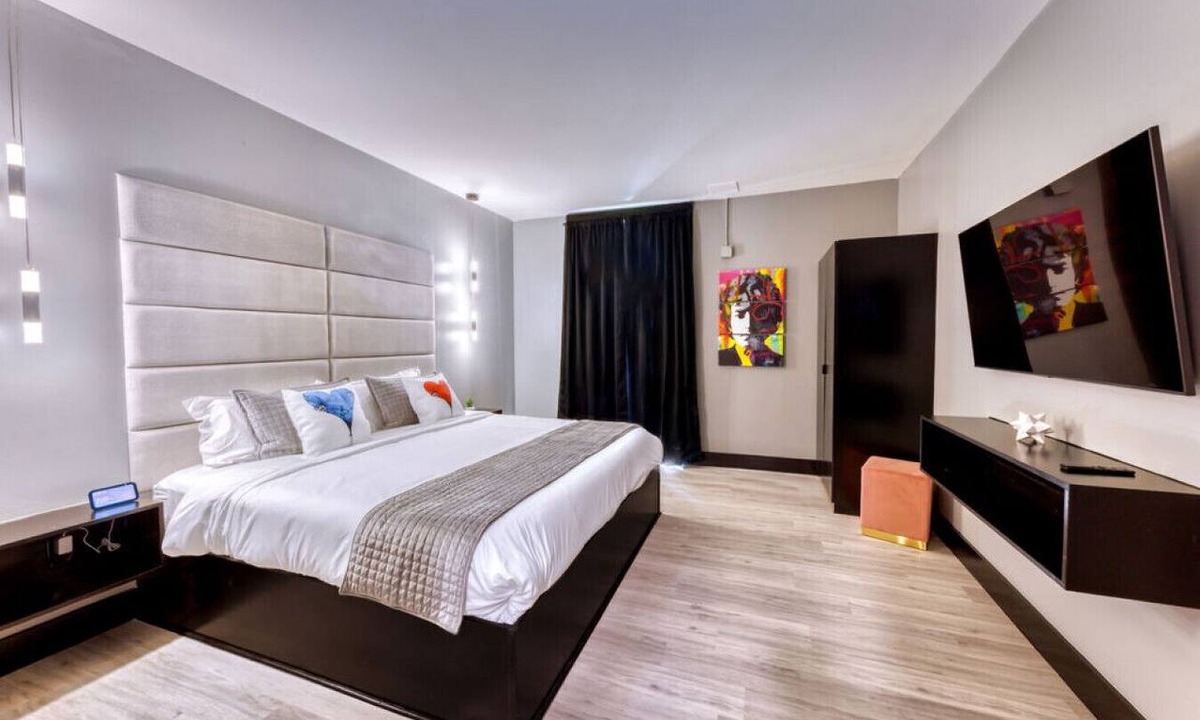 Biloxi Condo | The Bella`s Heartbreaker Hideaway Suite, Sleeps 2, Private Balcony