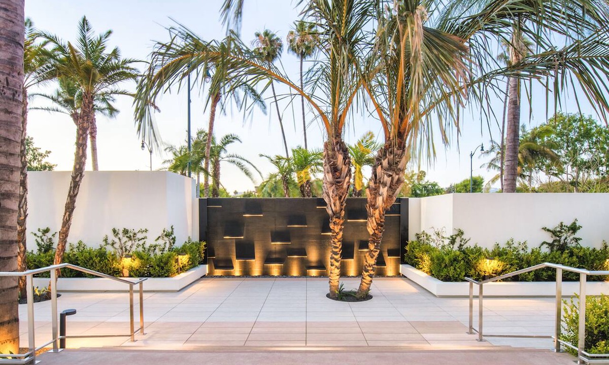 Beverly Hills Hotel | The Beverly Hilton