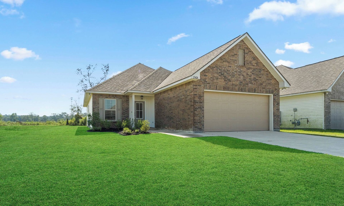 Denham Springs House | The Cinder Way-LSU and NOLA access