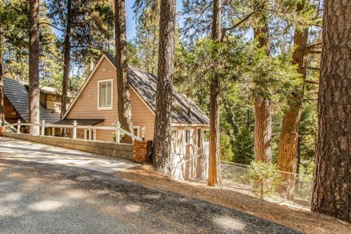 Lake Arrowhead House | The Cottage