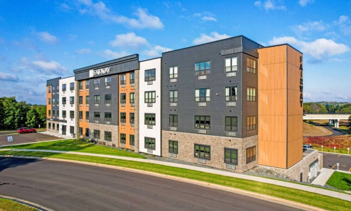 Altoona Apartment | The Fairway - Studio Apartment, 1 bed 1 bath