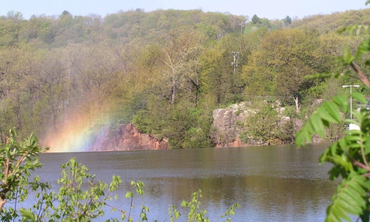 St Croix Falls Apartment | The Hollows at The Falls