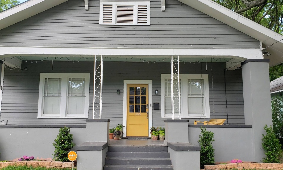 Hannon Park House | The Lafayette House Mobile Midtown Cottage