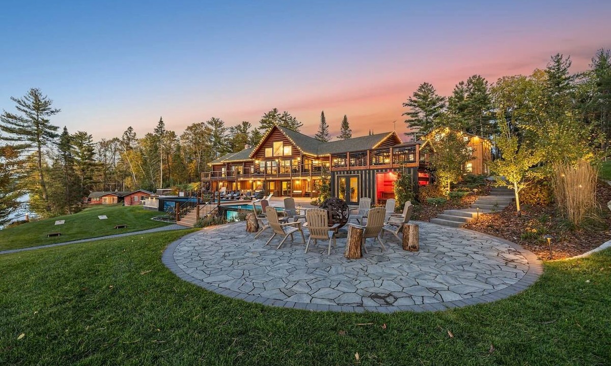 Stone Lake Cabin | The Lodge at Long Lake - Heated Pool, Theatre, Hot Tubs, Sauna, Pickleball