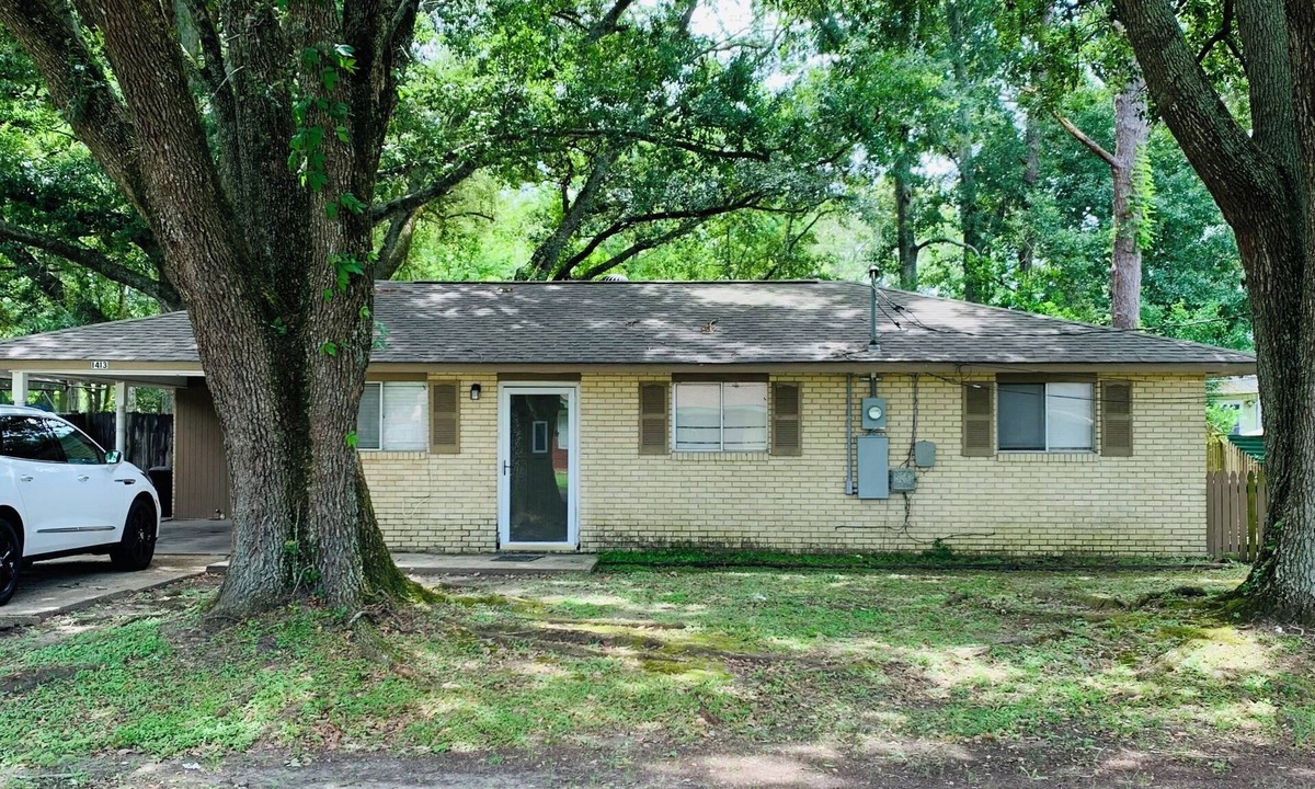 Gonzales House | The Stacy House