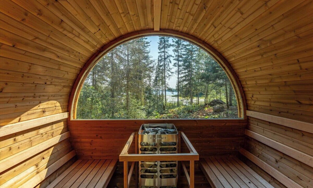 Ely Apartment | The Steward Lakeview Cabin with Private Sauna