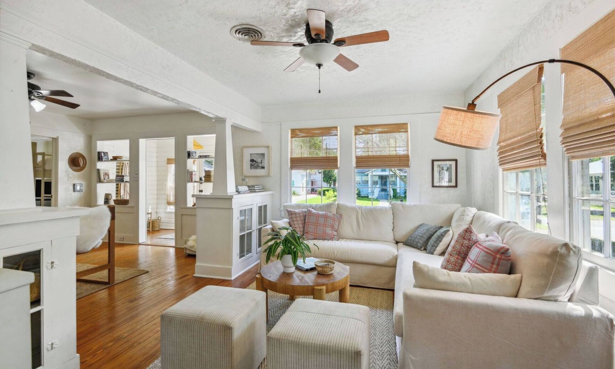 Old Town House | The Sunday Cottage in Old Town, Bay St. Louis. Priceless Location! Walkable!