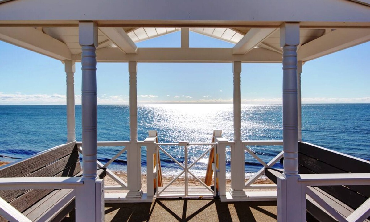 Dennis Port House | The Ultimate Nantucket Sound Beachfront Oasis! (2144)