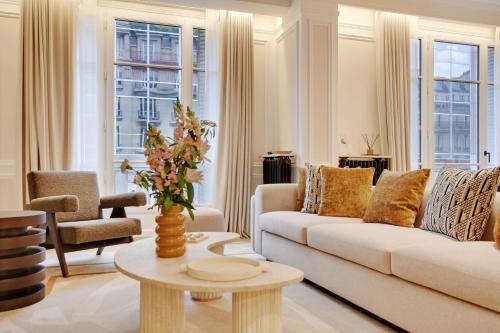 Notre-Dame-des-Champs Apartment | TheLander - Serviced Apartments in Saint Germain des Prés