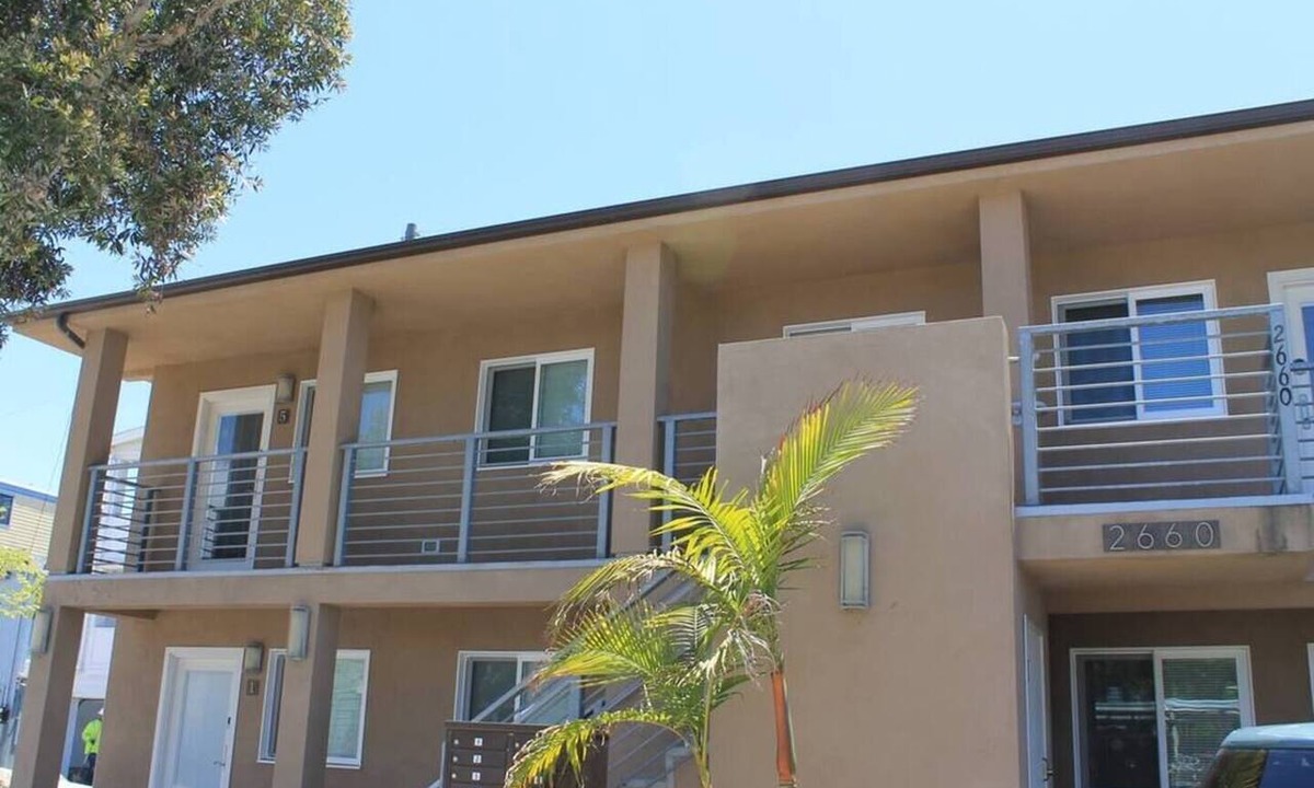 South Mission Beach Condo | This condominium is a 0 bedroom(s), 1 bathrooms, located in San Diego, CA.