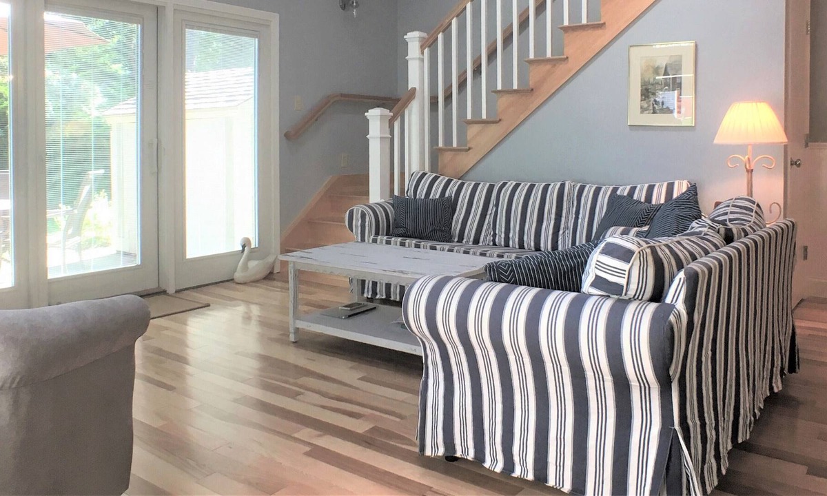 Brewster Condo | This Trevor has a straight stair case and lies 300 feet from the Fletcher Pools & Tennis Courts.