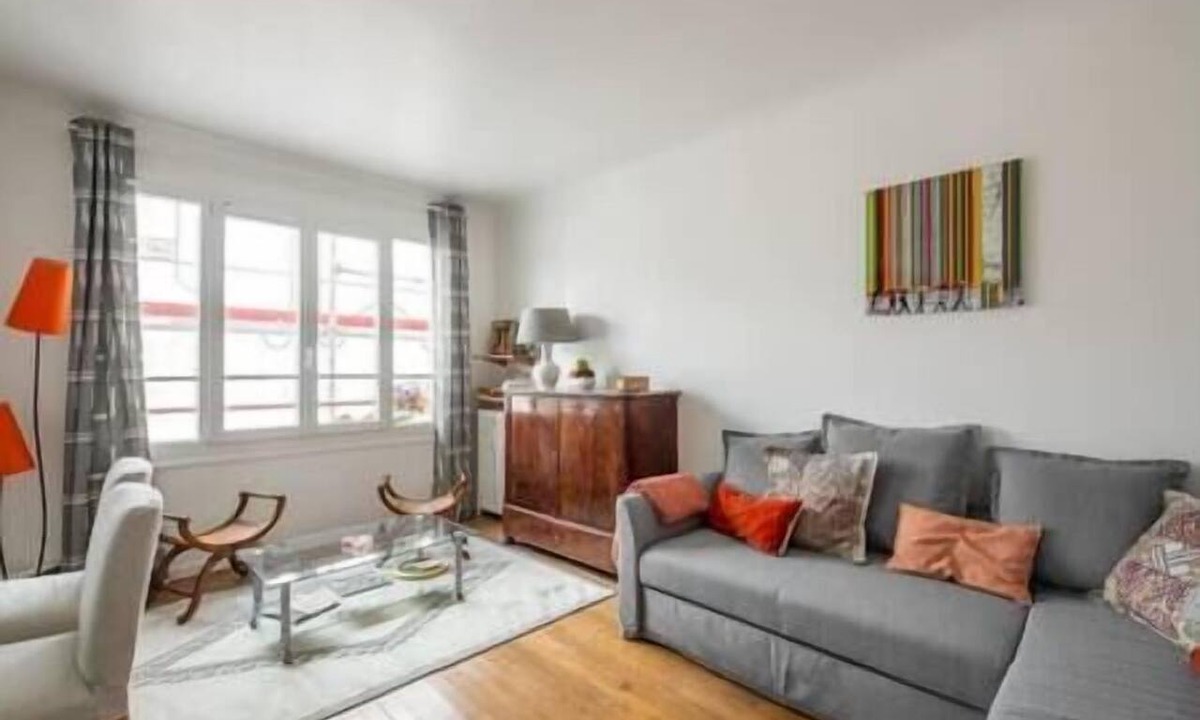 6th Arrondissement Apartment | To complete