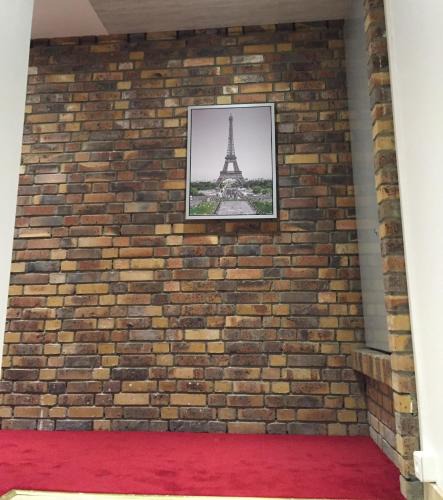 15th Arrondissement Apartment | Tour Eiffel Grenelle