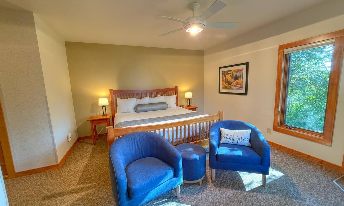 Lutsen Condo | Tranquil 1 bedroom North Shore retreat with views of Lake Superior or Poplar River