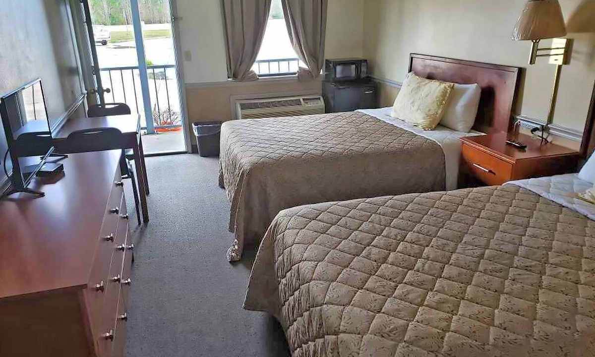 Bay St Louis Hotel | Traveler's Choice Motel