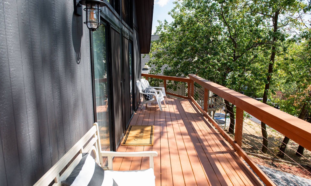 Lake Arrowhead Cabin | Tri-Level A-Frame Cabin in beautiful Lake Arrowhead. New AC, with a large deck.