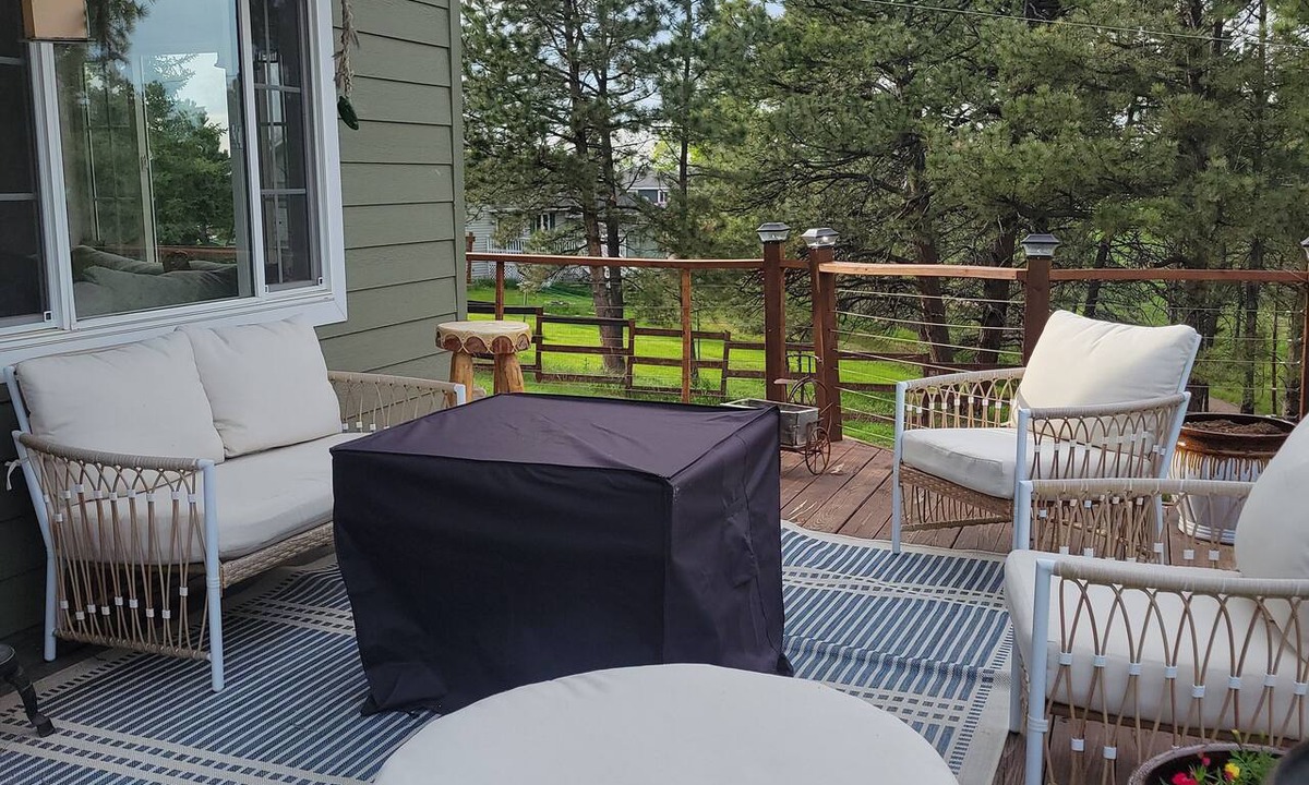 Colonial Pine Hills House | Turkey Ridge Retreat 2 bedrooms w/SPECTACULAR Views