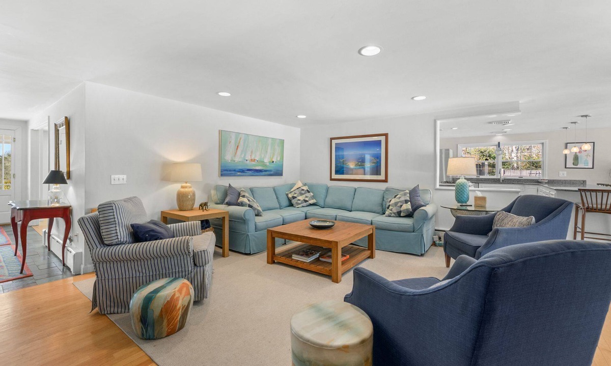 Chatham House | Ultimate Chatham Getaway with Outdoor Oasis