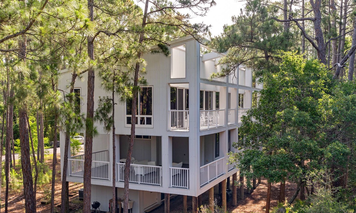 Dauphin Island House | Unique Home in Dauphin Island's Maritime Forest - Stunning Home and Water Views