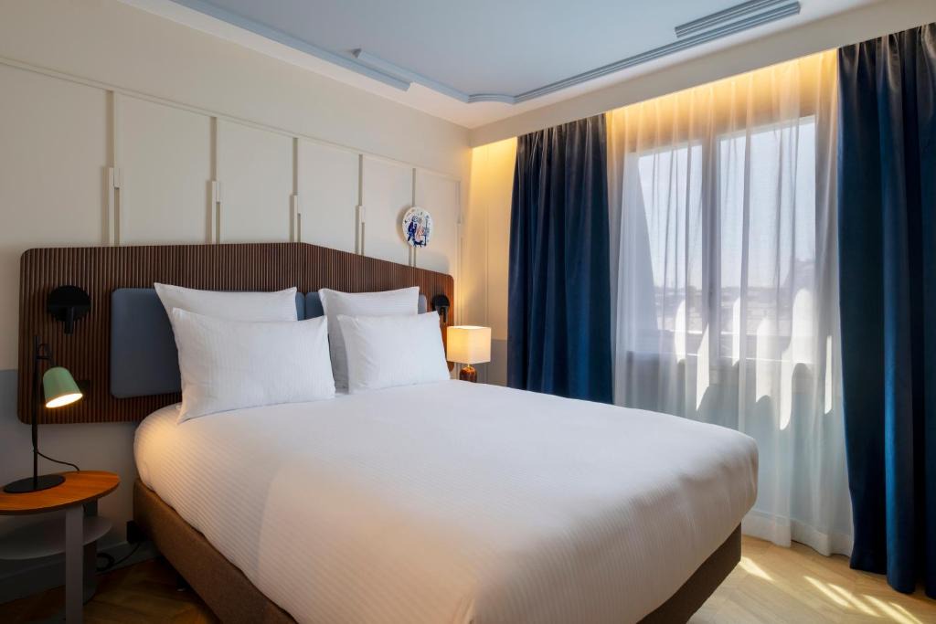 Quartier de la Plaine-de-Monceaux Hotel | Urban Hive Paris