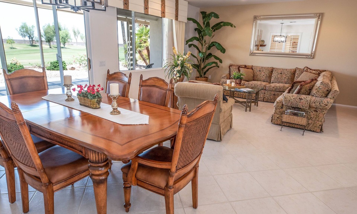 Desert Palms House | VACATION IN SUN CITY WITH GOLF VIEWS ! IN PALM DESERT CA Golf, Pool, Gym