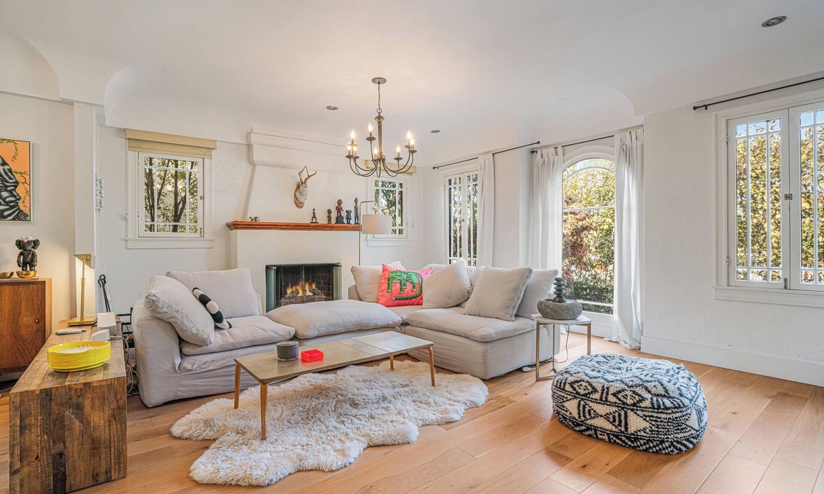 Venice House | Venice Beach Villa: private luxury, sundeck, prime in-demand location