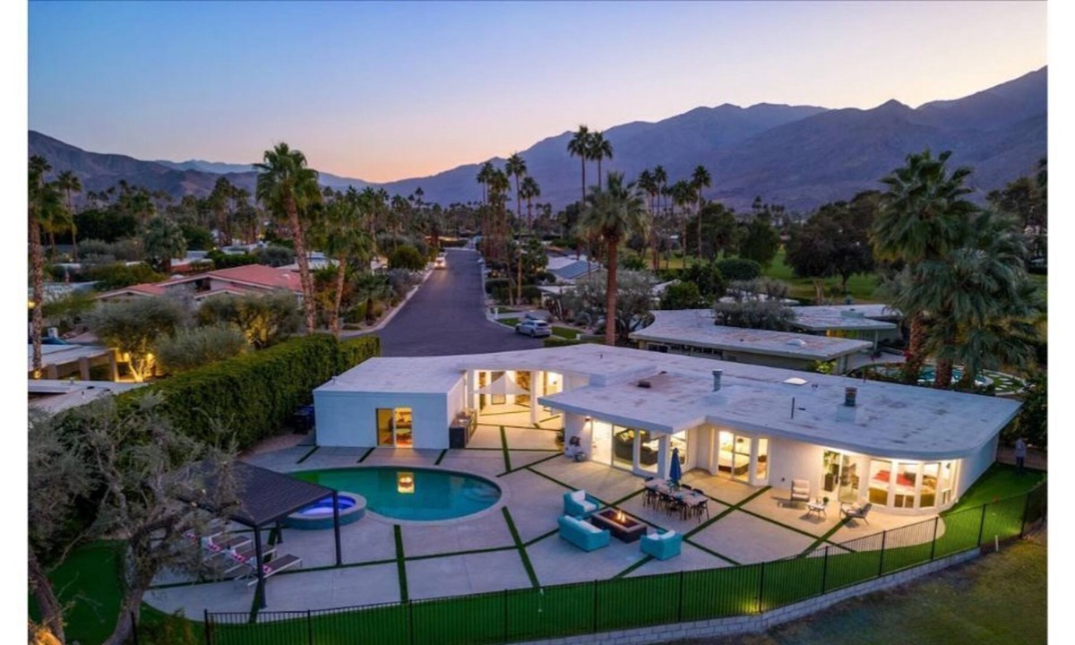 Indian Canyon House | Villa Lazo at Indian Canyons