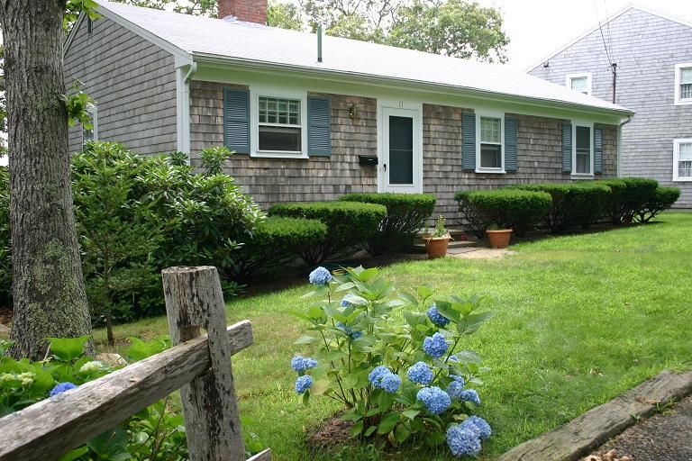 Falmouth Heights House | Waterfront in Falmouth Heights - Spectacular View