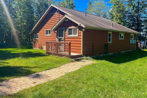 Three Lakes House | Watermelon Retreat & Suite