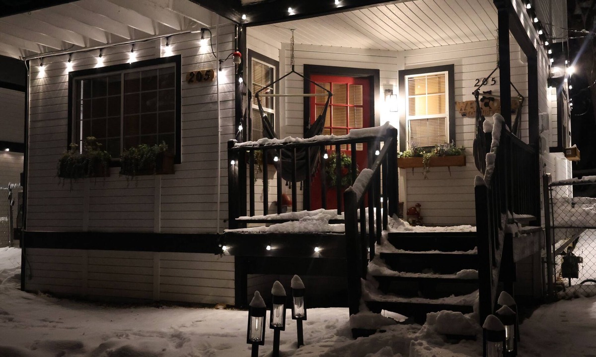 Sugarloaf Cabin | Welcome to my My Cozy Mushroom cottage !