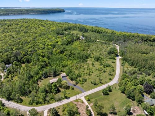 Ellison Bay House | Wilderness Retreat by Simple Life Rentals