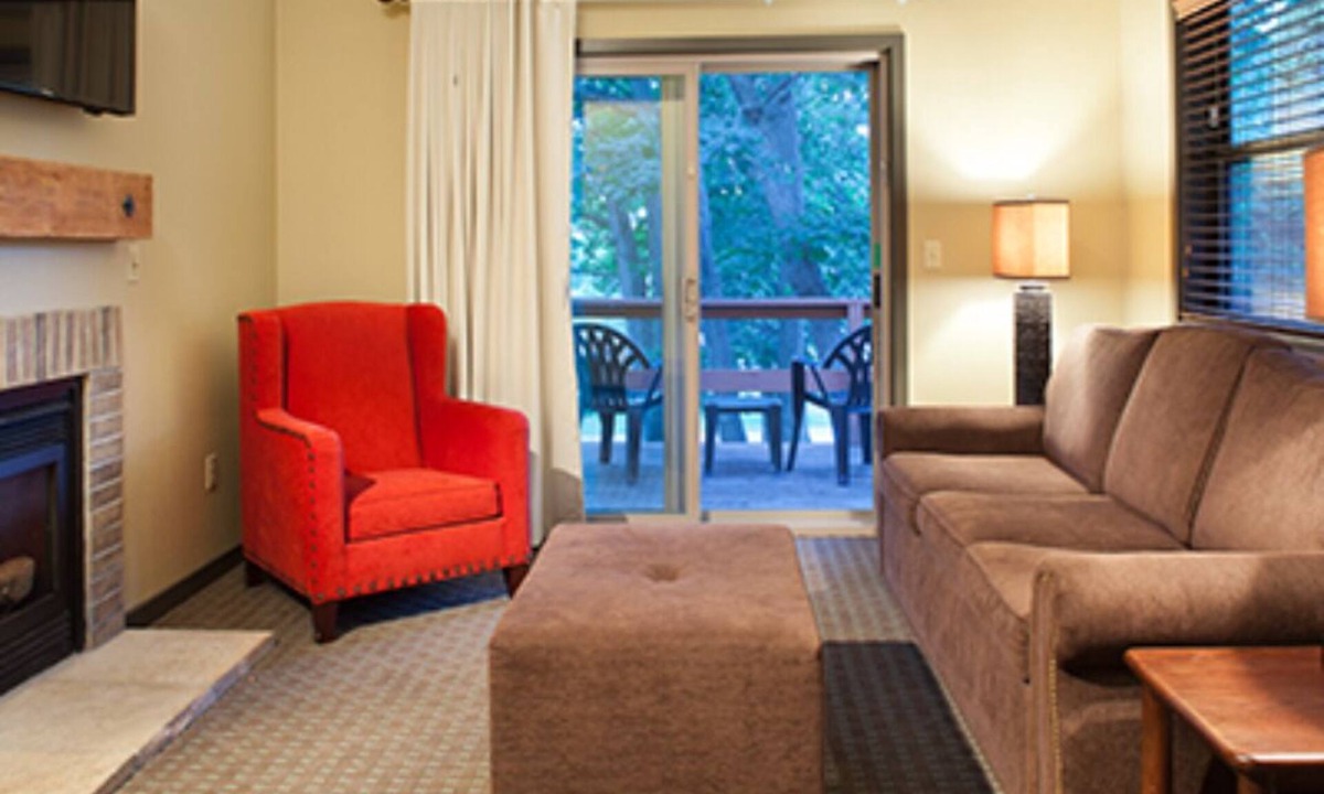 Wisconsin Dells Cottage | Wisconsin Dells Resort Cottage Free Kayaks, Mini Golf, Pools, No Resort Fee
