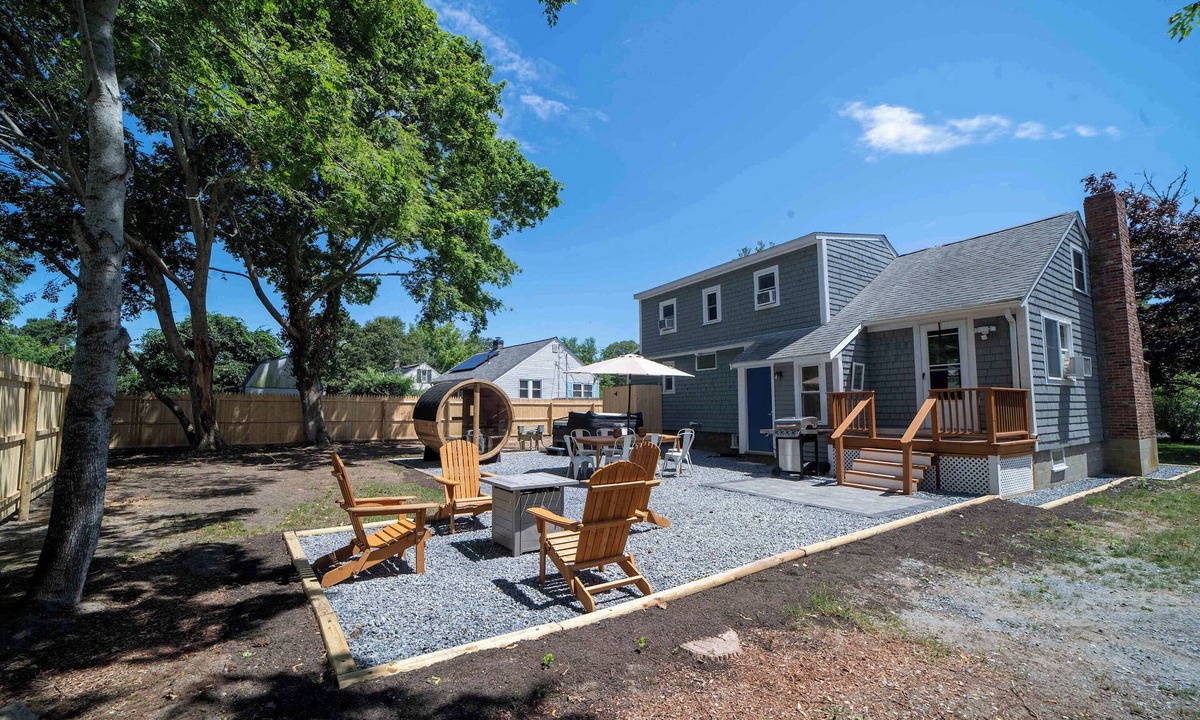 West Yarmouth House | Yarmouth Beach House: Hot Tub, Sauna & Fire Pit!