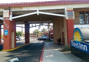 2-Star Hotel ∙ Days Inn by Wyndham Hemet