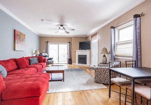 This house is a 3 bedroom (s), 2.5 bathrooms, located in Philadelphia, PA.
