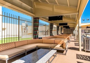 Your Laughlin Adventure Starts Here! 2 Spacious Units, Onsite Dining, Gambling!