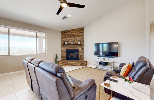 Central Scottsdale House | 215 m² House ∙ 3 bedrooms ∙ 6 guests