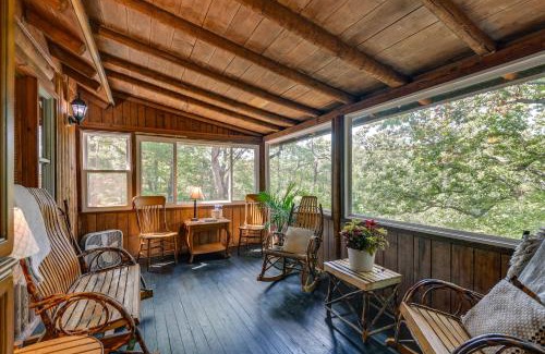 Chesapeake Ranch Estates-Drum Point House | Lakefront Log Cabin Retreat 3br-2ba Hot tub and Kayaks